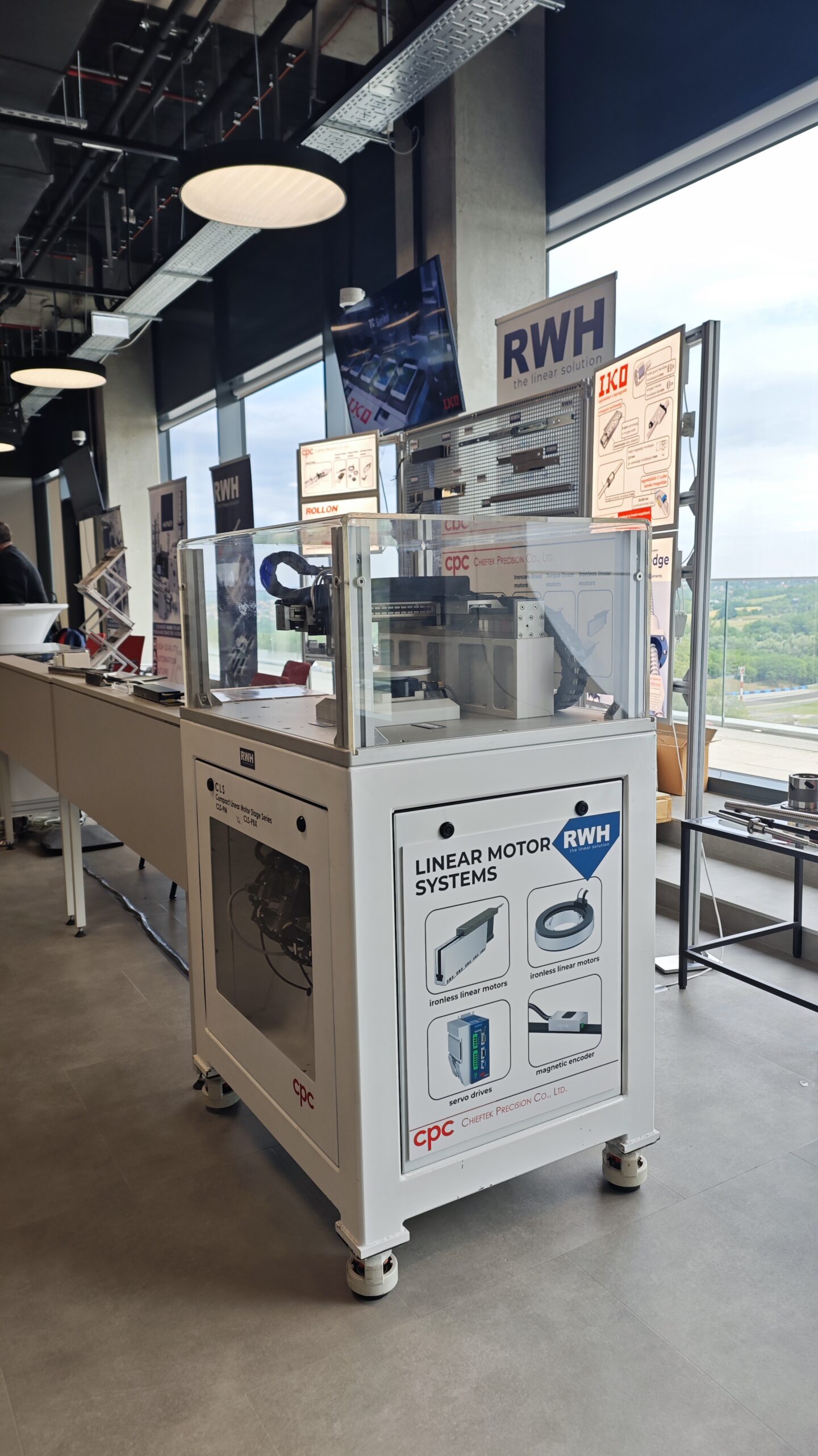 RWH booth - CPC linear motor demo unit1